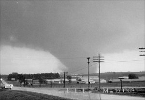 A spectacular view of the tornado taken by a local sheriff along highway 14 when the tornado was two miles southwest of Charles City. Credit: Charles City Press