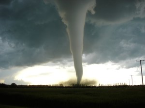 This spectacular image was taken looking northwest as the tornado approached Elie. Credit: Justin Hobson